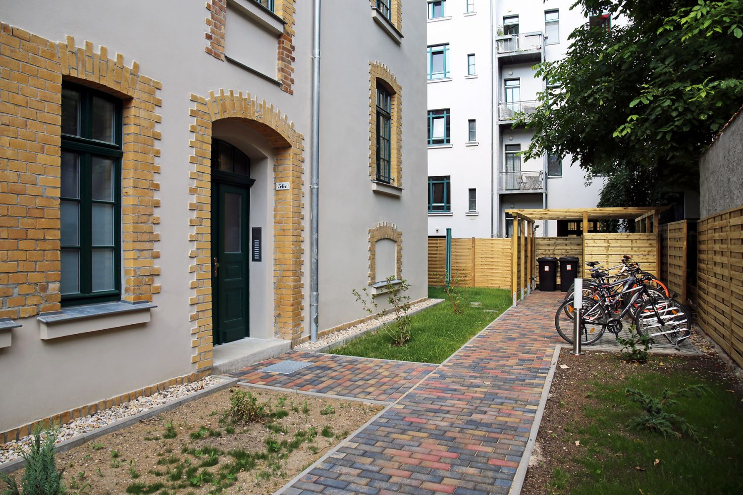 schoenbachstrasse56c-01