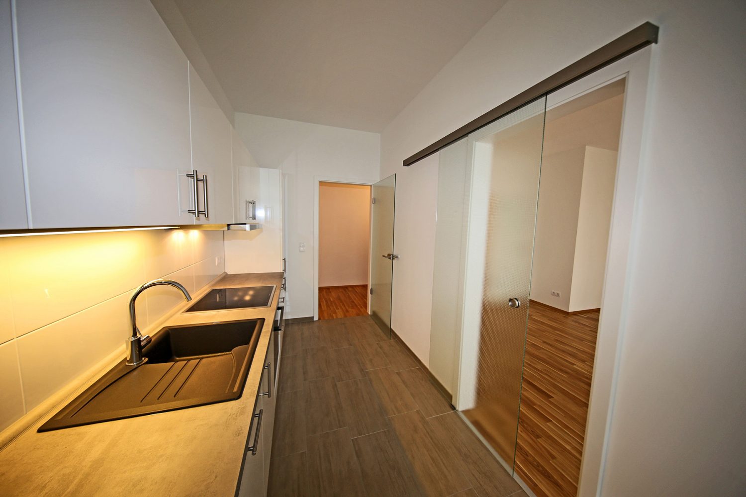 schoenbachstrasse56c-36