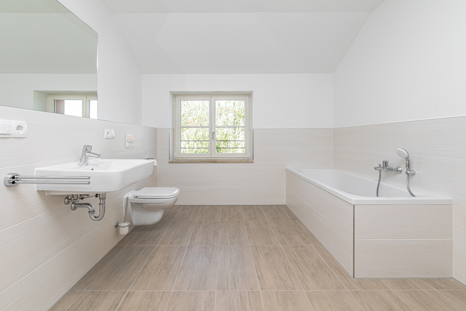 Immer mehr Kapitalanleger kaufen Immobilien mit Denkmalschutz.